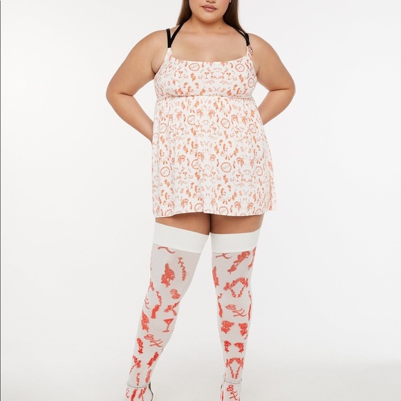 Savage X Fenty Roasted Red Fresh Ink Lined & Laced Stay-Up Stockings - Picture 6 of 13